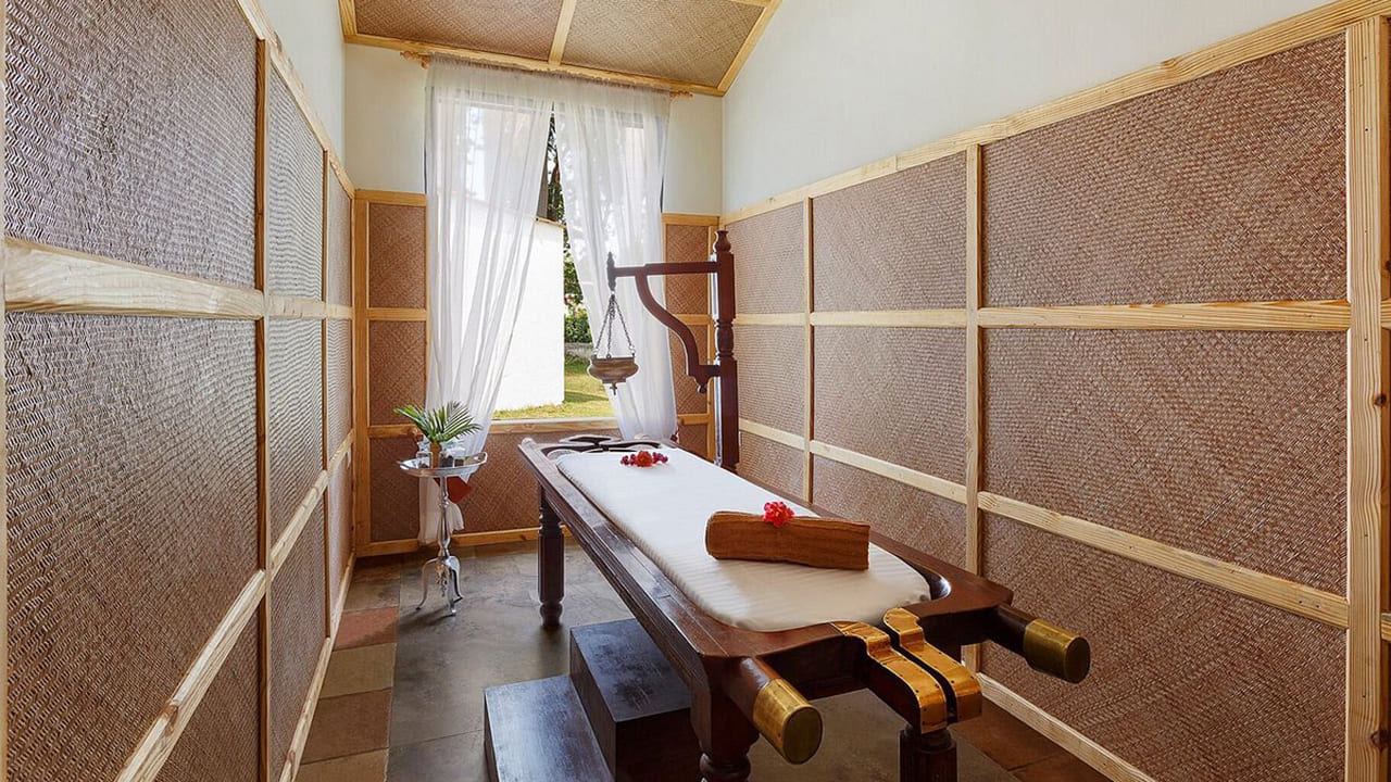 Naturoville - Wellness Centre