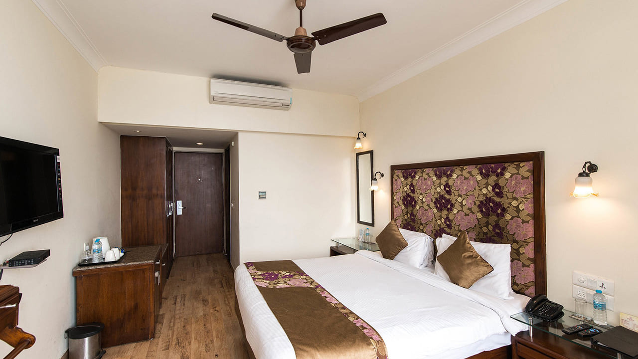 Royal Orchid Fort Resort