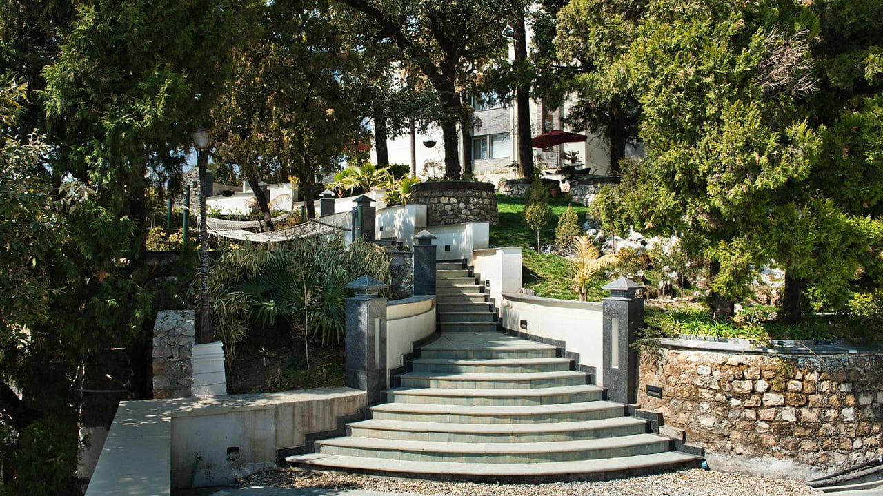 Royal Orchid Fort Resort