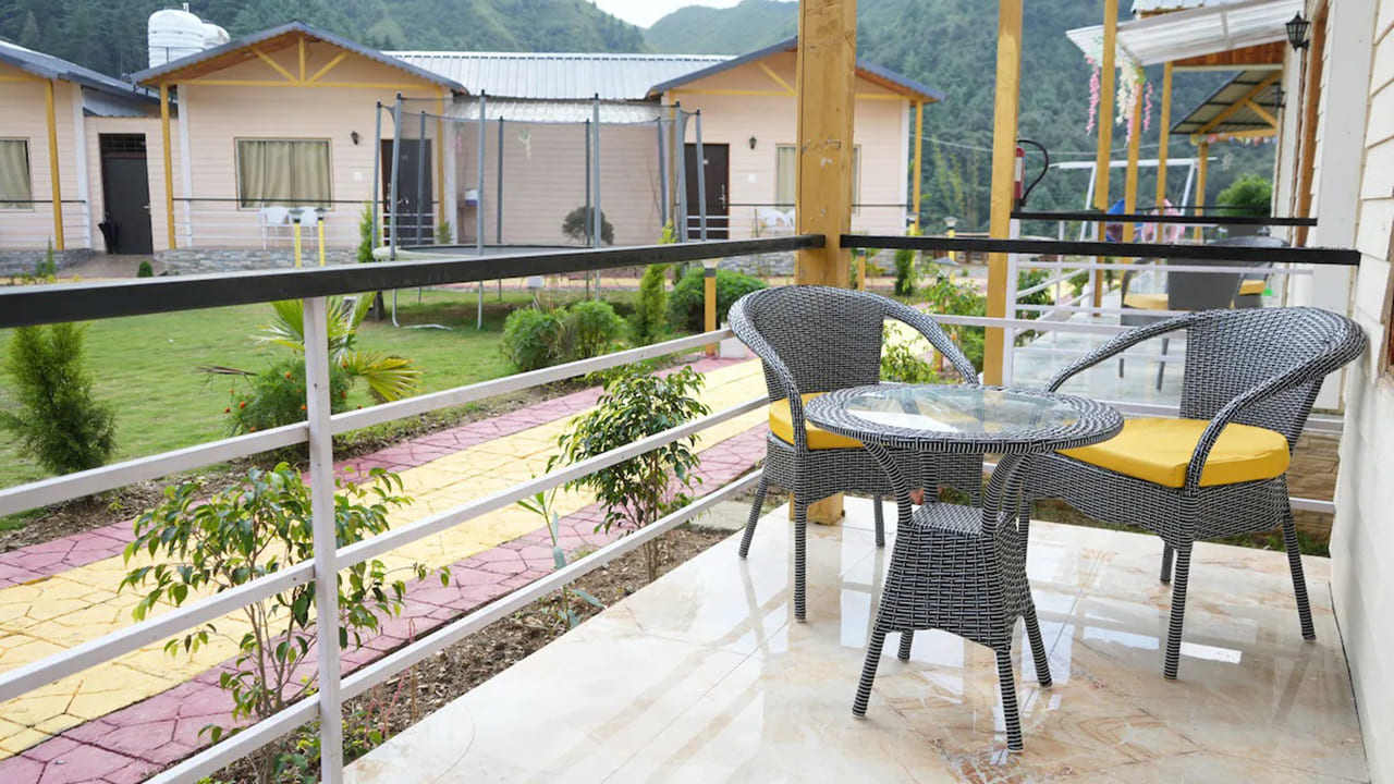Kanatal Resorts