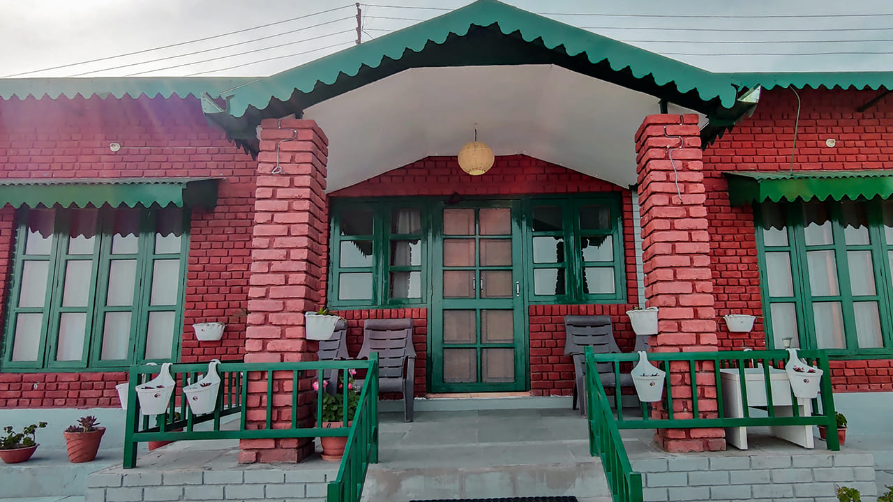 Tehri Retreat, Sursingdhar