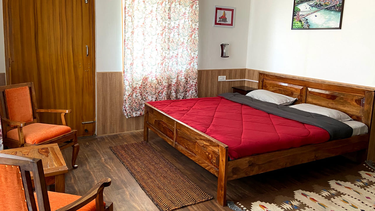 Tehri Retreat, Sursingdhar